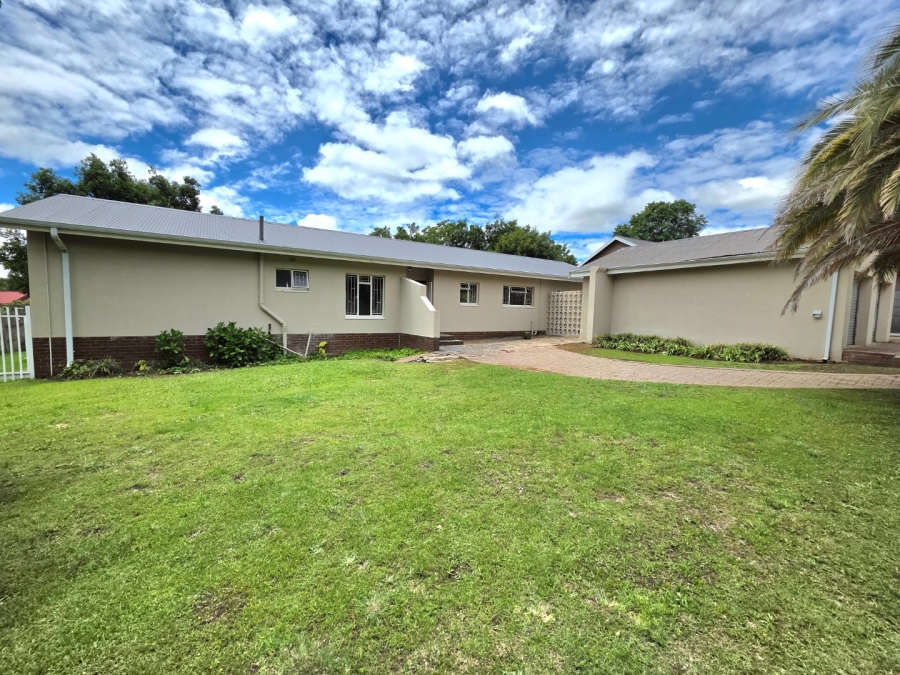 4 Bedroom Property for Sale in Panorama Free State